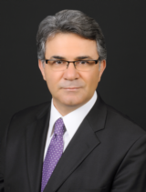 Tayfun Akz